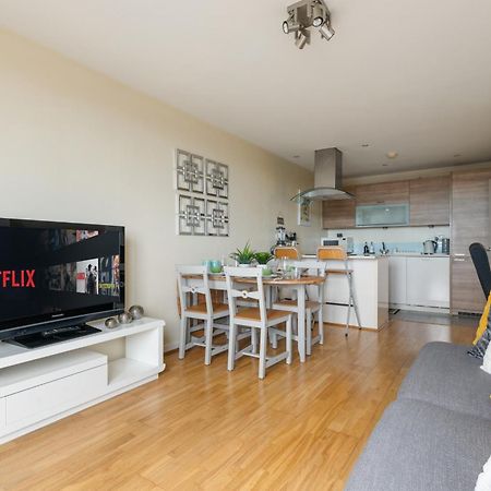 Stratford Skyview Apartment London Exterior foto